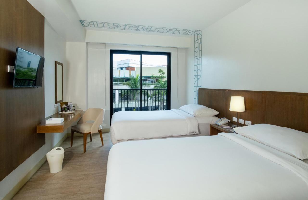 Quest Hotel Tagaytay Tagaytay City Екстер'єр фото